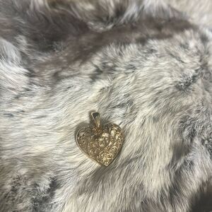 RMN pendant (UBUP1)